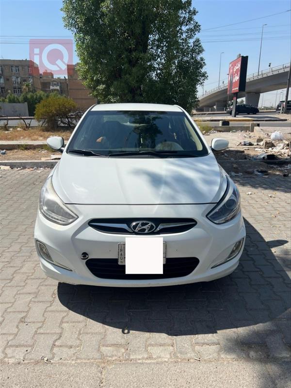 هیوندای ئەکسنت 2015  بۆ فرۆشتن لە عێراق -  بەغداد